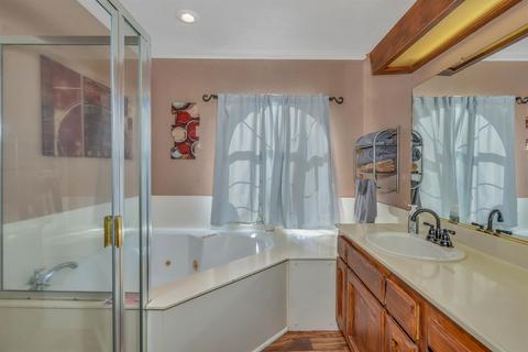 1584 Via Compania, Gustine, CA 95322 photo 15