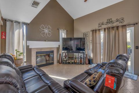 1584 Via Compania, Gustine, CA 95322 photo 20