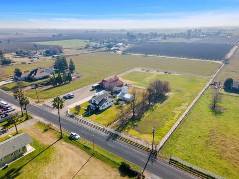 5020 E Fig Ave, Manteca, CA 95337 photo 2