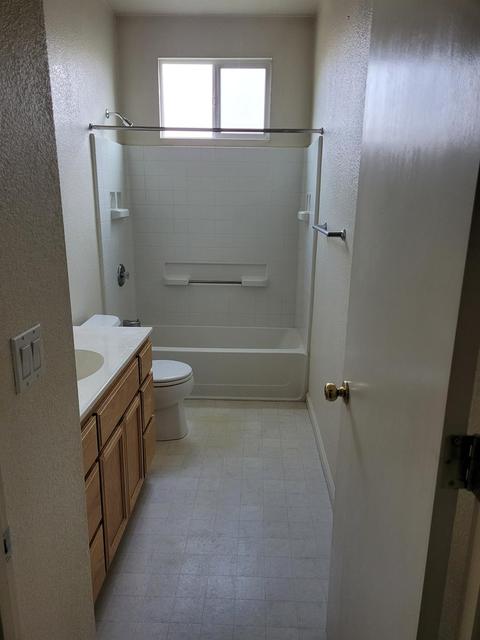 694 Anna Dr, Ripon, CA 95366 photo 6