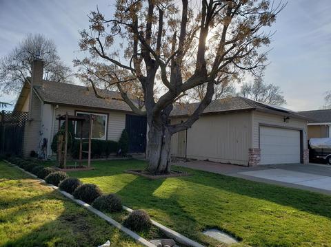 310 Rainier Dr, Lodi, CA 95242 photo 2
