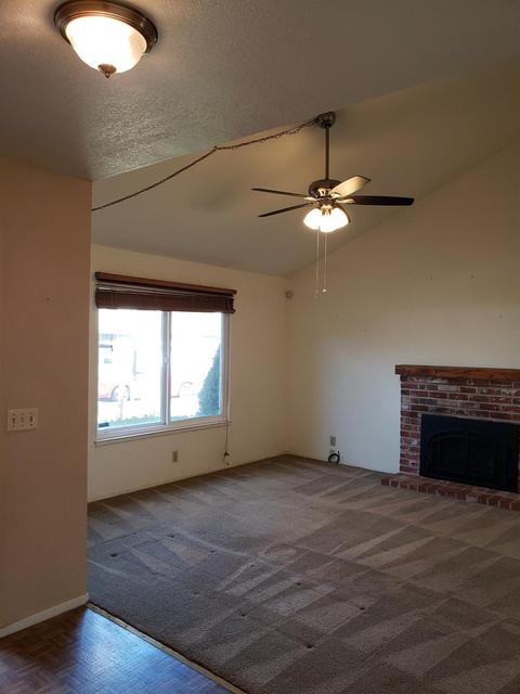 310 Rainier Dr, Lodi, CA 95242 photo 4