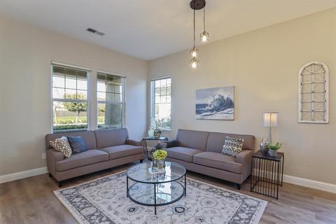 224 S Highland Ave, Ripon, CA 95366 photo 7
