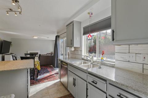2054 Fieldview Dr, Tracy, CA 95377 photo 10