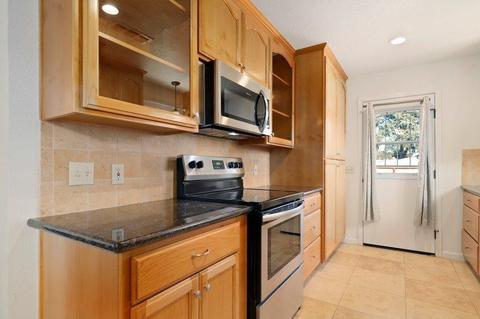 241 Carson Pl, Stockton, CA 95207 photo 8