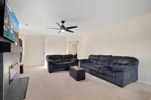 241 Carson Pl, Stockton, CA 95207 photo 3