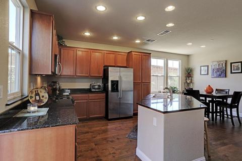 774 Courtyards Loop, Lincoln, CA 95648 photo 3