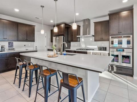 4647 Streambed Dr, Folsom, CA 95630 photo 6