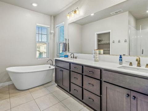 4647 Streambed Dr, Folsom, CA 95630 photo 13