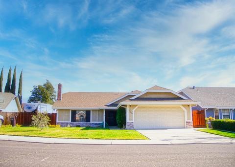1808 Pinecrest Ln, Modesto, CA 95355 photo 1