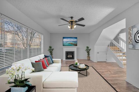3944 Oak Villa Cir, Carmichael, CA 95608 photo 2