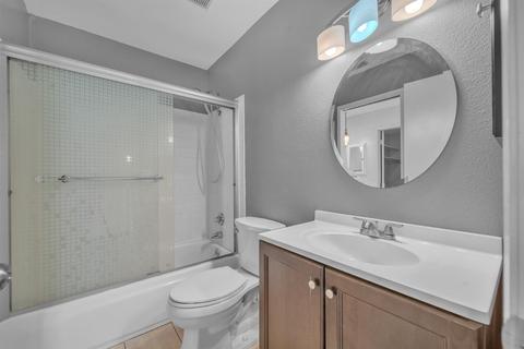 3944 Oak Villa Cir, Carmichael, CA 95608 photo 8