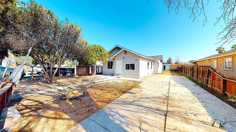 8512 Wilson St, Patterson, CA 95363 photo 1