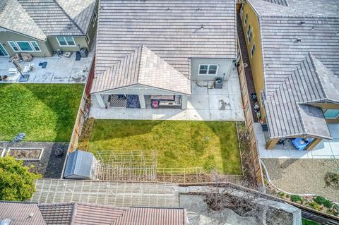 371 Defender Ln, Tracy, CA 95377 photo 4