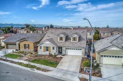371 Defender Ln, Tracy, CA 95377 photo 2