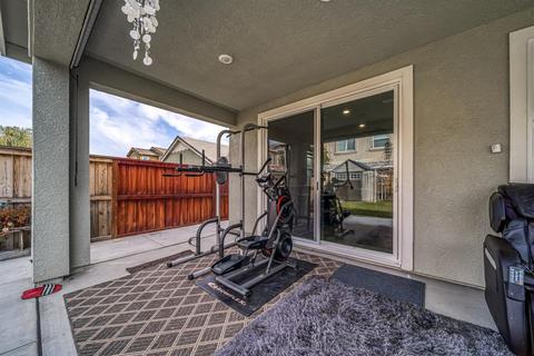 371 Defender Ln, Tracy, CA 95377 photo 8