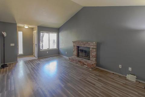 2604 Walnut Ave, Carmichael, CA 95608 photo 2