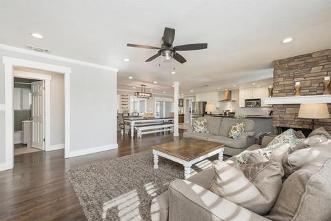 8729 Pershing Ave, Orangevale, CA 95662 photo 13