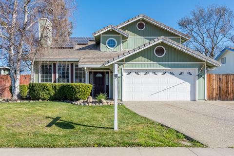204 Almond Dr, Winters, CA 95694 photo 1