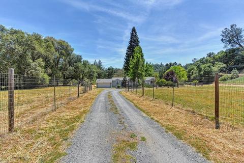 4521 Meadowview Acres Rd, Cool, CA 95614 photo 3
