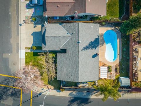 888 Pebble Way, Manteca, CA 95336 photo 2