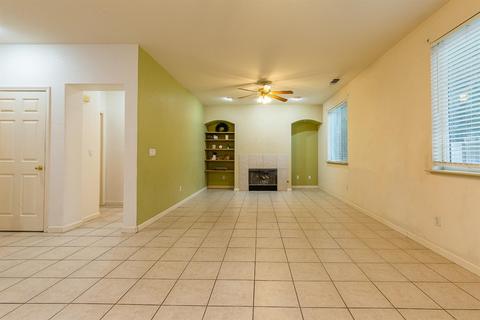 2043 Azevedo Ave, Manteca, CA 95337 photo 12