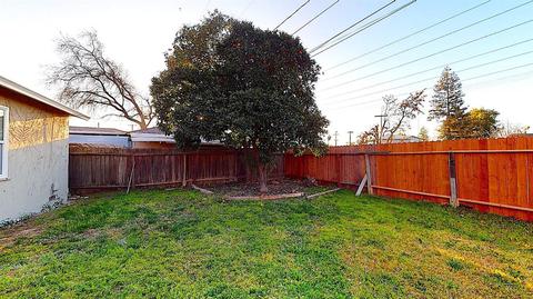 1125 Half Moon Dr, Modesto, CA 95350 photo 28