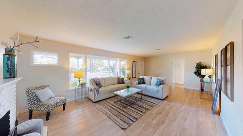 1125 Half Moon Dr, Modesto, CA 95350 photo 9