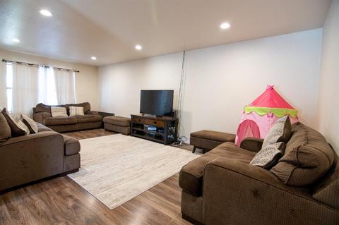 512 Mount Everest Ct, Modesto, CA 95358 photo 5