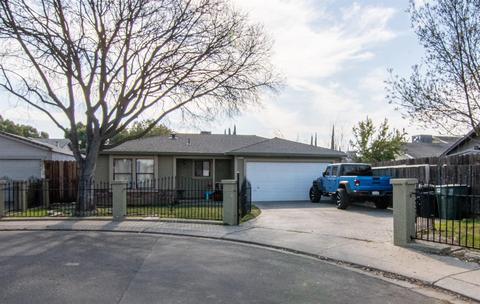 512 Mount Everest Ct, Modesto, CA 95358 photo 2