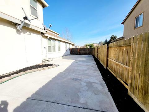 1559 E Topiary Dr, Manteca, CA 95337 photo 26