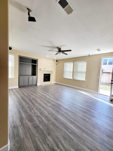 1559 E Topiary Dr, Manteca, CA 95337 photo 13