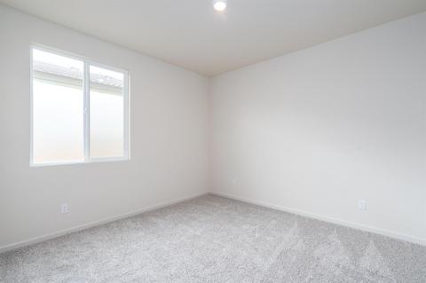 1827 Medford, Manteca, CA 95337 photo 20