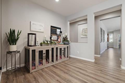 2704 Amir Dr, Modesto, CA 95355 photo 8