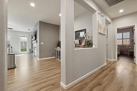 2704 Amir Dr, Modesto, CA 95355 photo 16