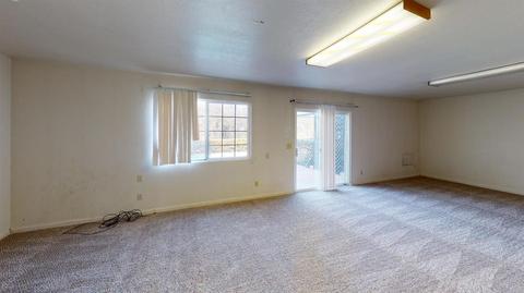 2105 Live Oak Ct, Modesto, CA 95351 photo 28
