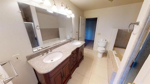 2105 Live Oak Ct, Modesto, CA 95351 photo 19