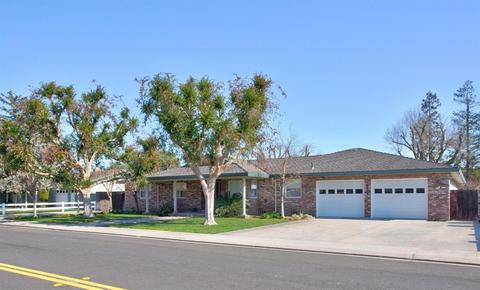 5512 Chenault Dr, Modesto, CA 95356 photo 1