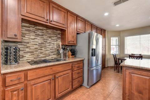 5109 Walnut Garden Ct, Carmichael, CA 95608 photo 4