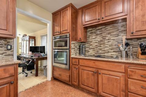 5109 Walnut Garden Ct, Carmichael, CA 95608 photo 12