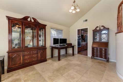 5109 Walnut Garden Ct, Carmichael, CA 95608 photo 18