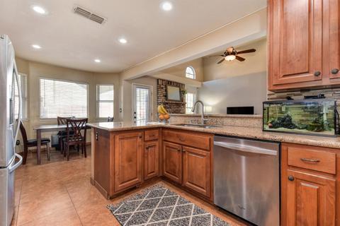 5109 Walnut Garden Ct, Carmichael, CA 95608 photo 10