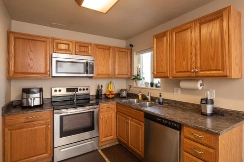 156 Tokay Ave, Modesto, CA 95350 photo 9