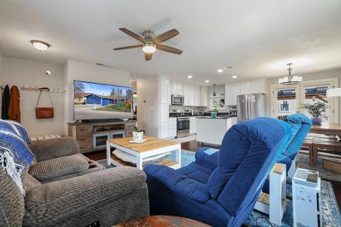 648 Key Ave, Ripon, CA 95366 photo 8