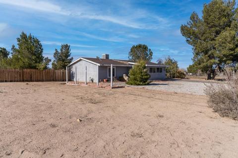 9390 Choiceana Ave, Hesperia, CA 92345 photo 8