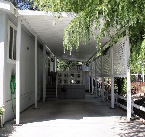 38 Candy Ln, Grass Valley, CA 95945 photo 3