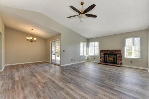 8310 Derringer Ct, Elverta, CA 95626 photo 6