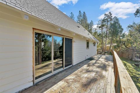 1460 Blue Mountain Ct, Arnold, CA 95223 photo 11