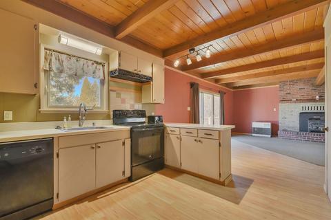 1460 Blue Mountain Ct, Arnold, CA 95223 photo 2