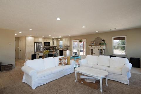 20203 S Carrolton Ave, Ripon, CA 95366 photo 6